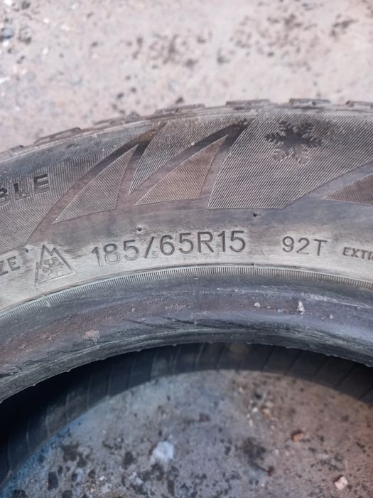 Продам покрышки зимние