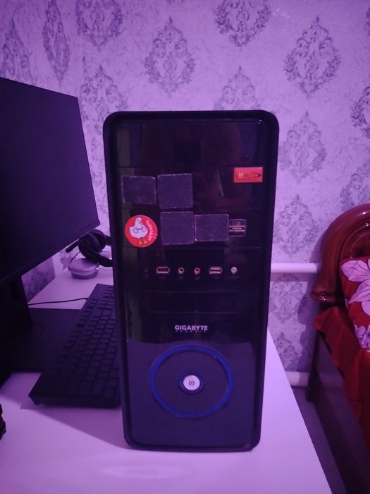 Системник Компьютер