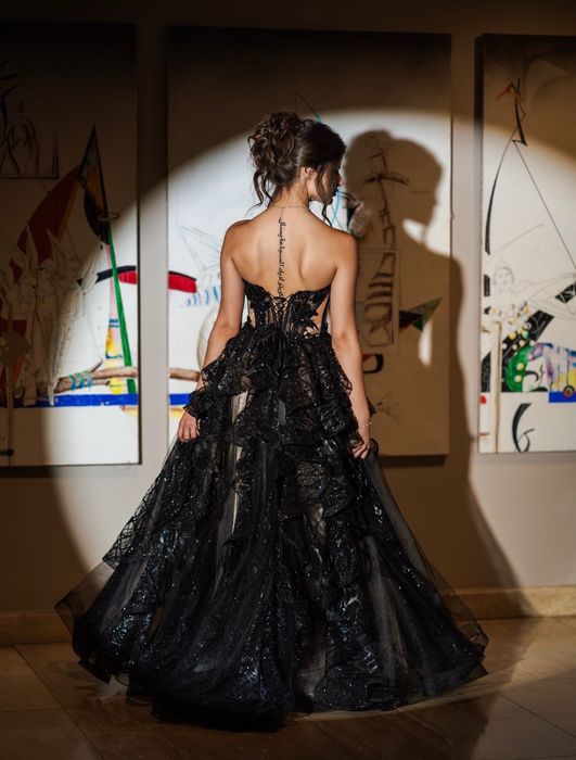 Продавам бална рокля