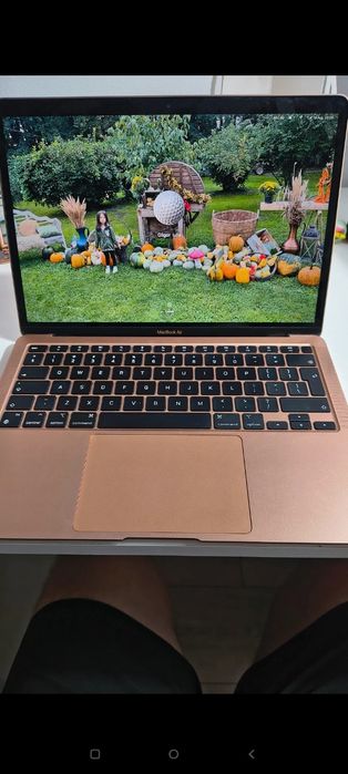 MacBook Air model A2337