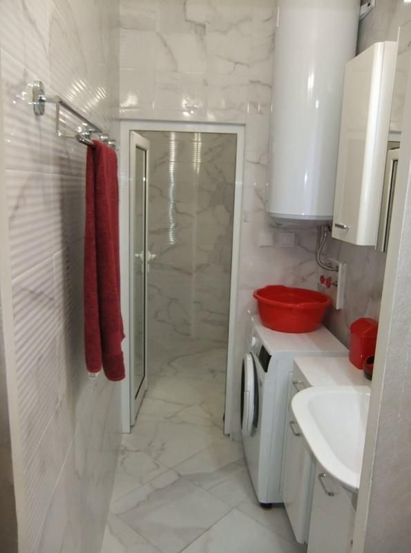 Дава се под наем Тристаен апартамент в Пловдив, Каменица 2 - 88 кв.м за 500 € - Снимка #6