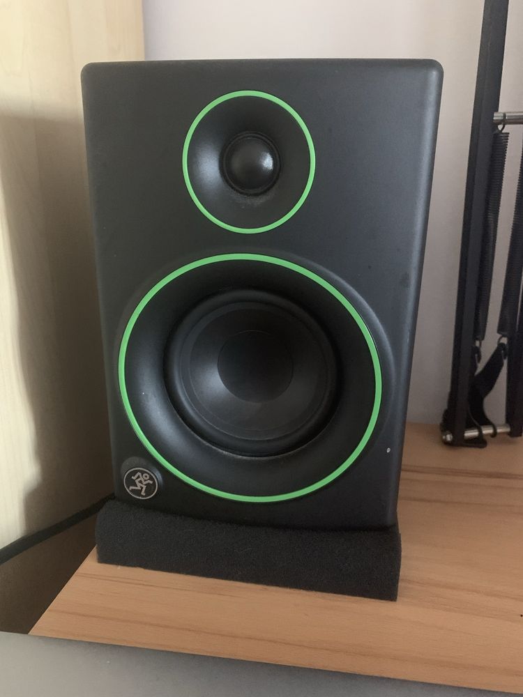 Monitoare studio Mackie CR4