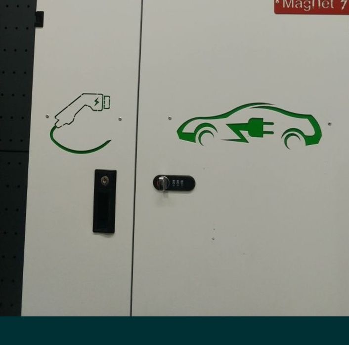установка зарядной станции для электромобилей.. 7kw 3kw stansiya