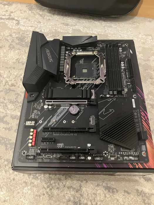 Placa de baza Aours B550 elite v2