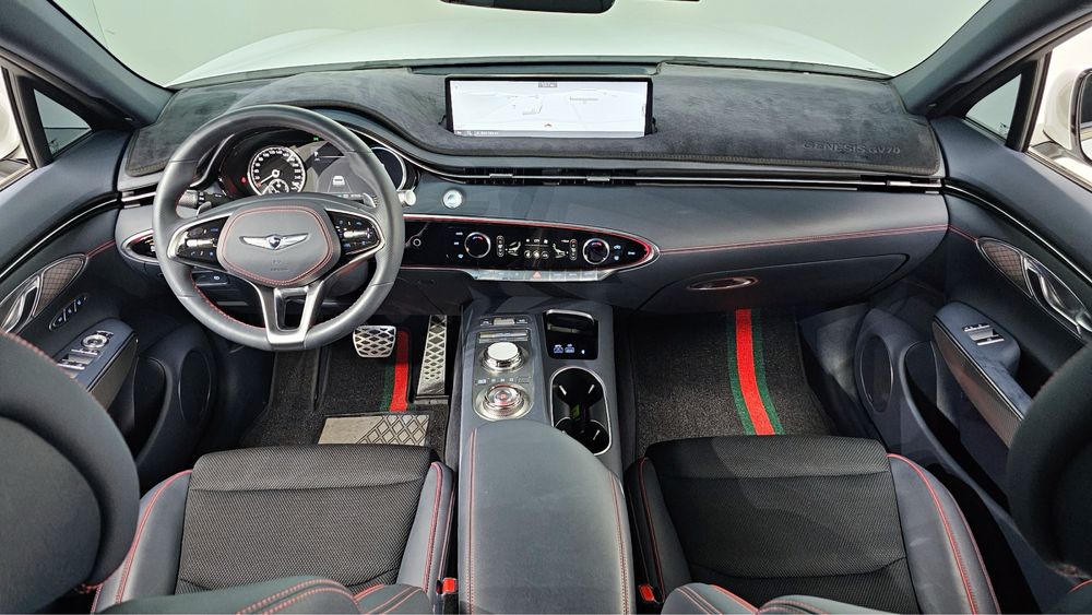 Автомобиль/Машина Genesis GV70 2.5T Gasoline AWD