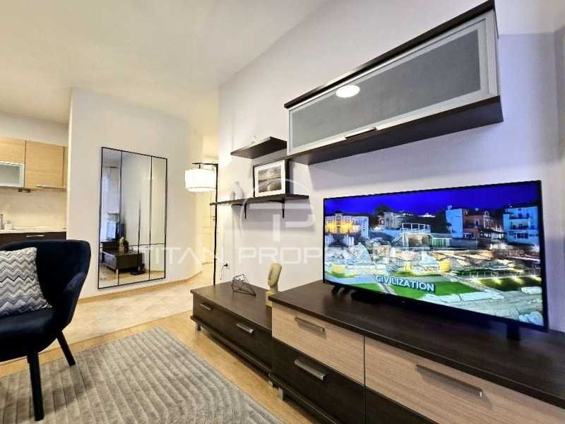 Продава се Двустаен апартамент в Пловдив, Център - 60 кв.м за 2817 €/кв.м - Снимка #1