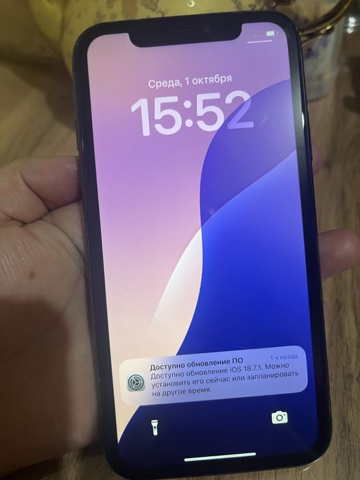 Продам iphone 11