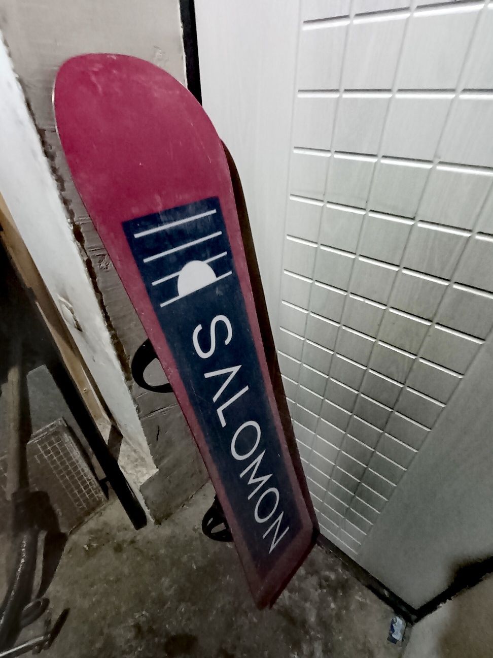Snowboard abstract salomon