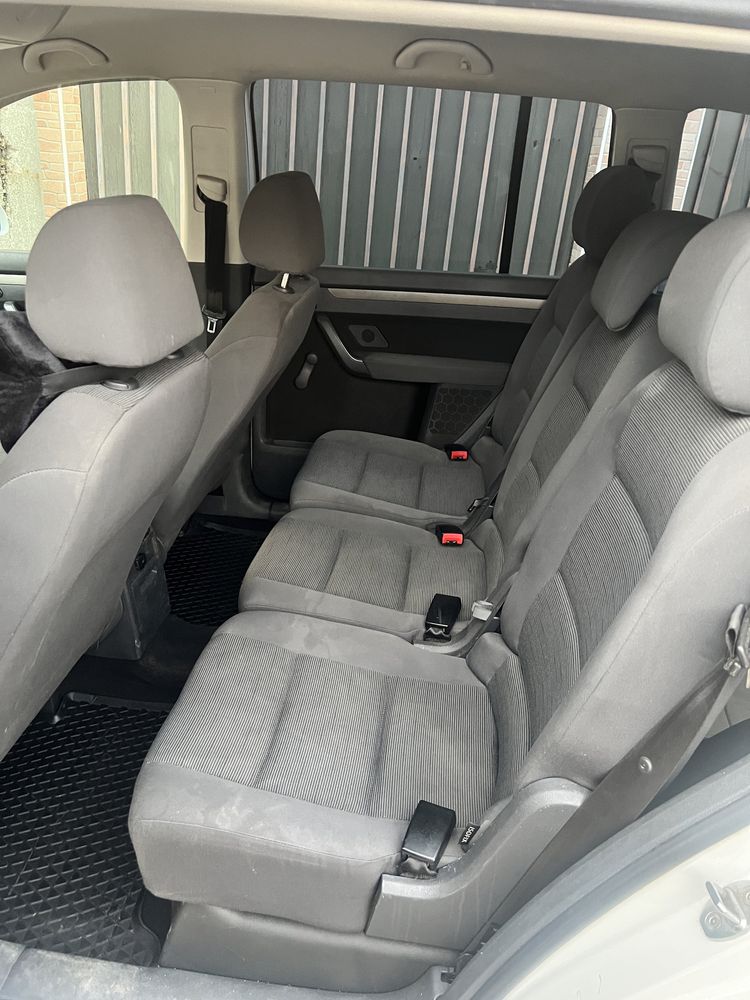Volkswagen Touran 1.9 tdi