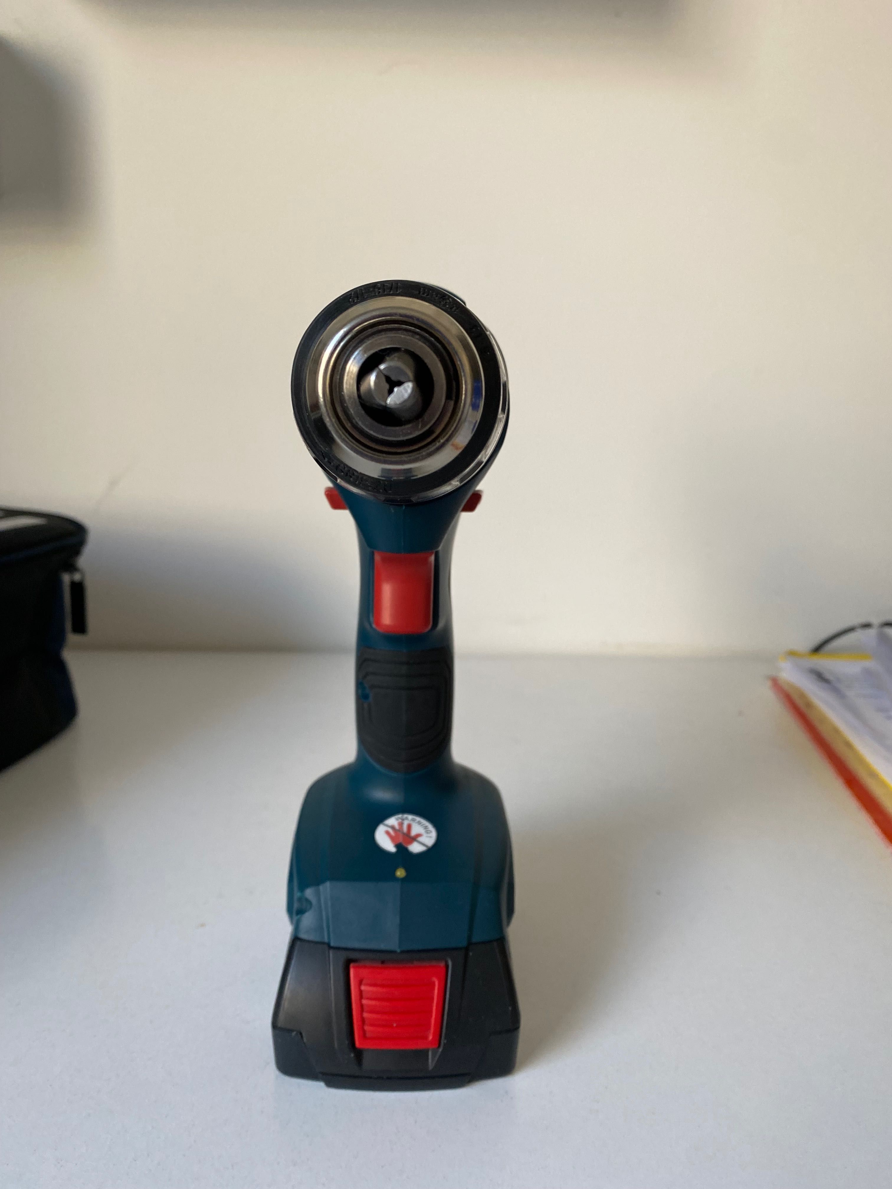 Винтоверт Bosch GSB 18V-21