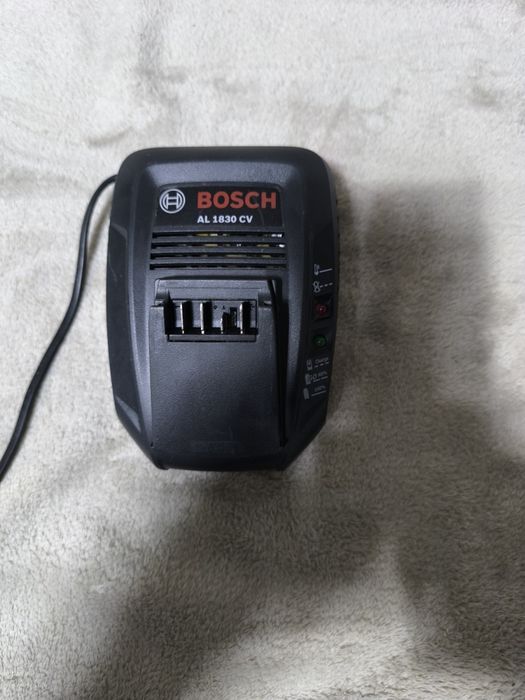 Încărcător Bosch AL1830CV