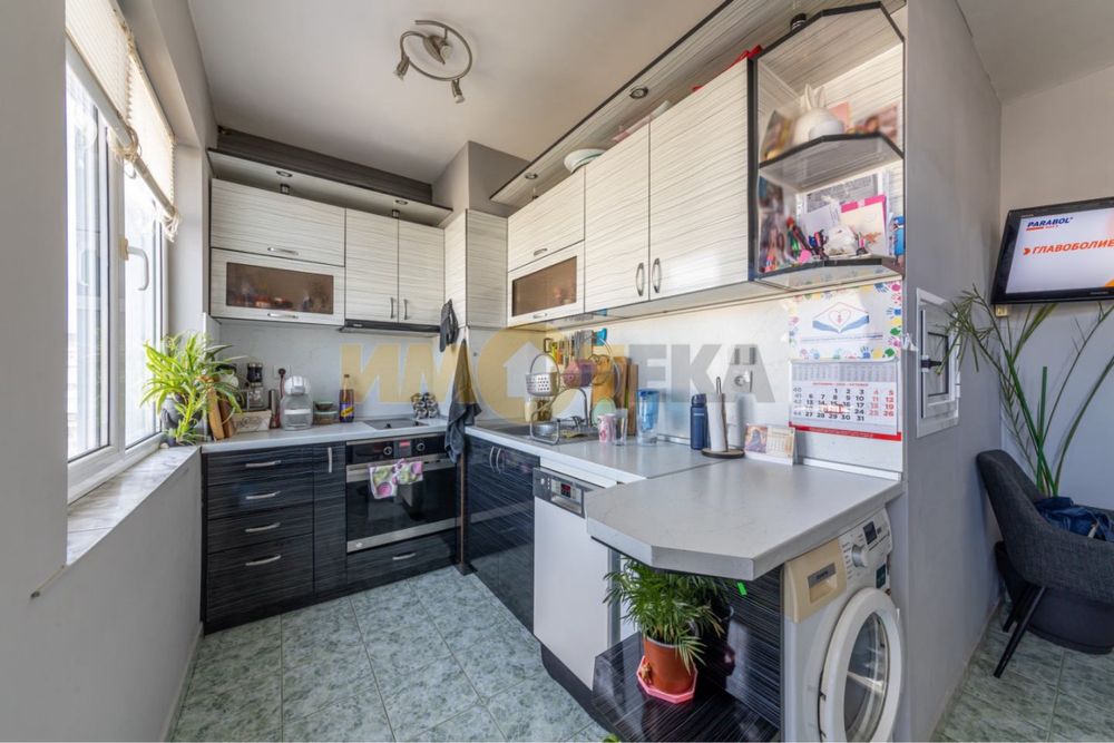 4-стаен апартамент в Кайсиева градина, Варна