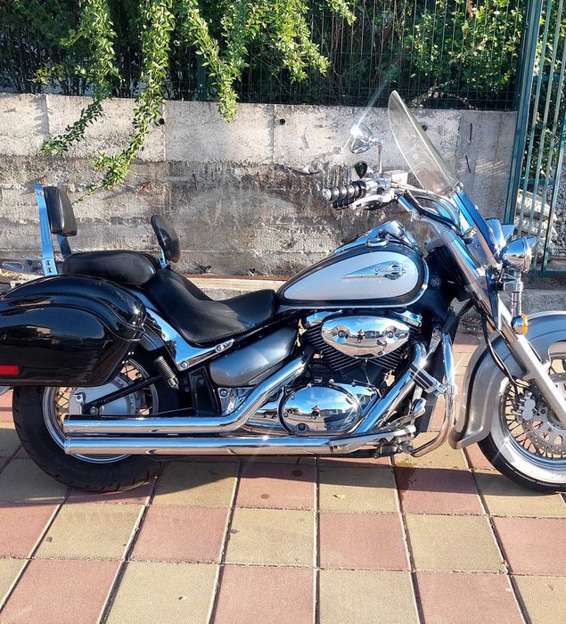 Suzuki VL800 Intruder