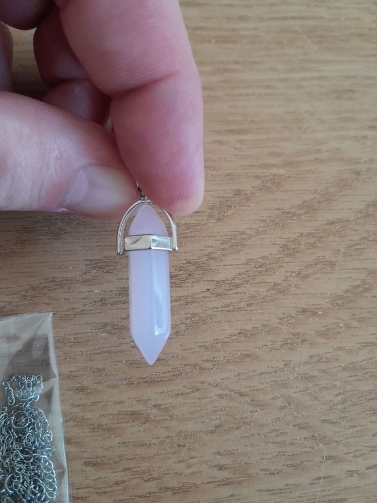 Medalion pandantiv piatra quartz