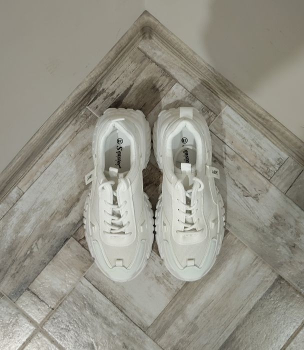 Дамски маратонки