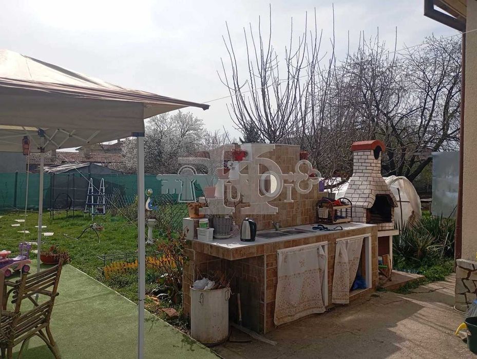 Продава се Къща в Генерал Тошево - 85 кв.м за 630 €/кв.м - Снимка #16