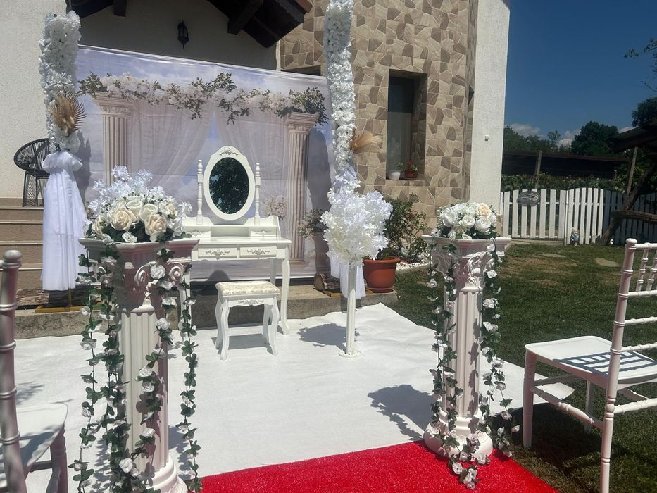 Cort ,corturi evenimente ,mașină frigorifica ,,dozator