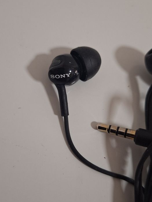 Casti SONY cu fir...