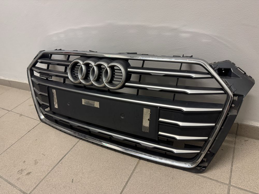 Решетка AUDI A5 S-line B9