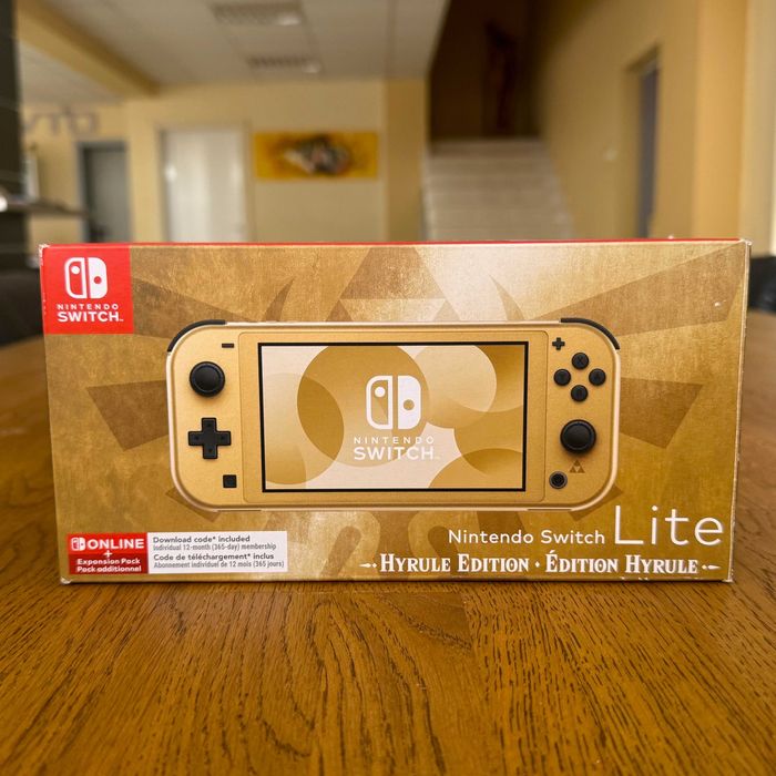 Nintendo Switch Lite – Hyrule Edition | Пълен комплект