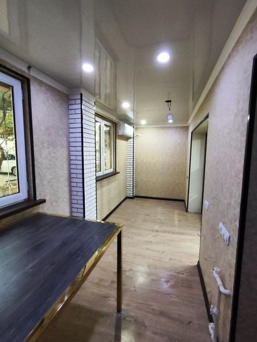 Офис с мебелью для логистов и др компаний на м.Хамзв