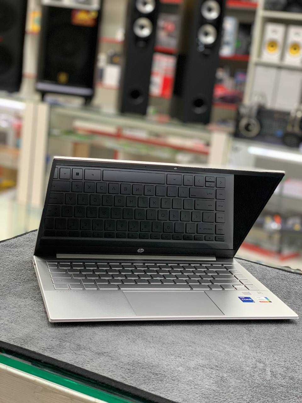 HP Pavilion 14 | i7-1195G7 | 16/512
