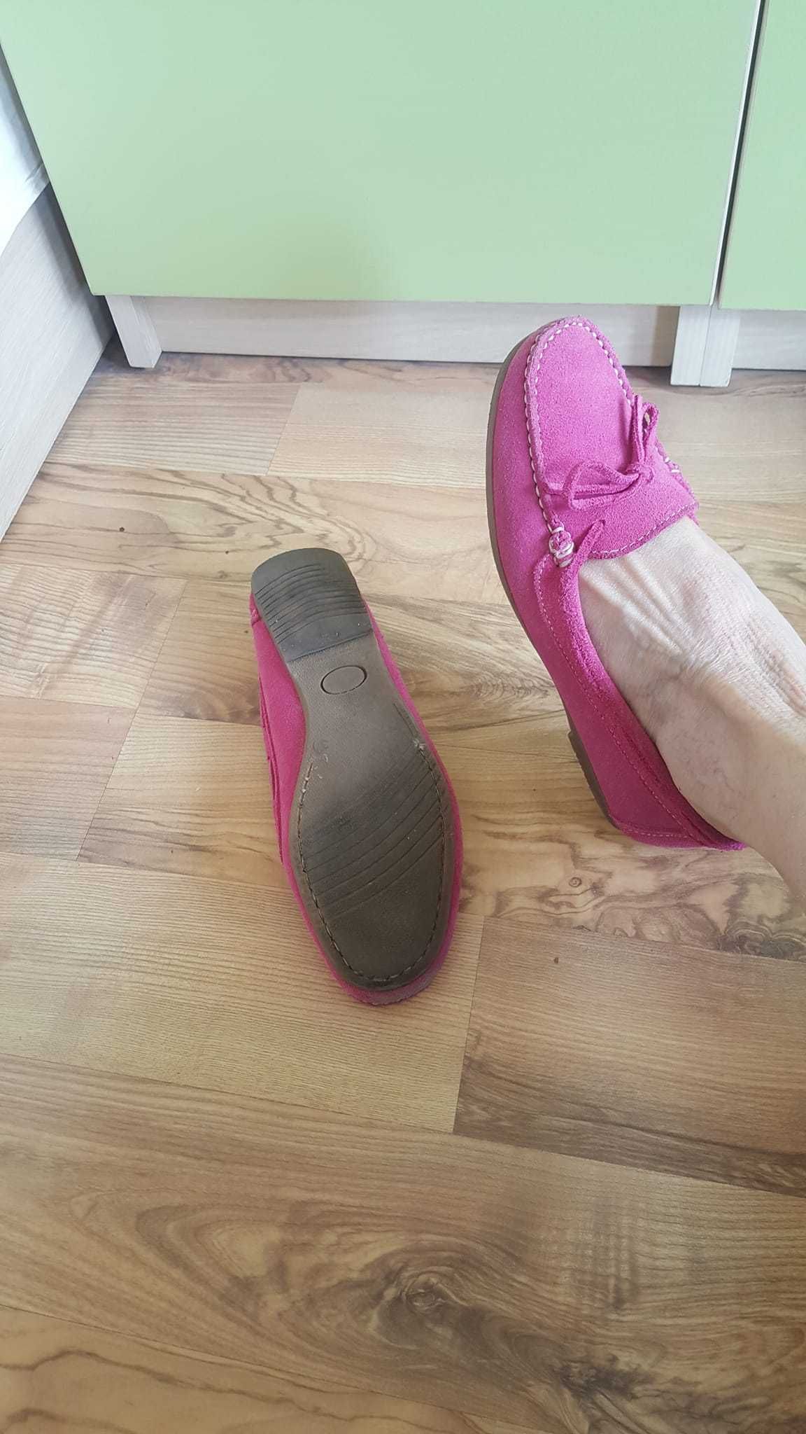 мокасини Бенетон и обувки Зара
