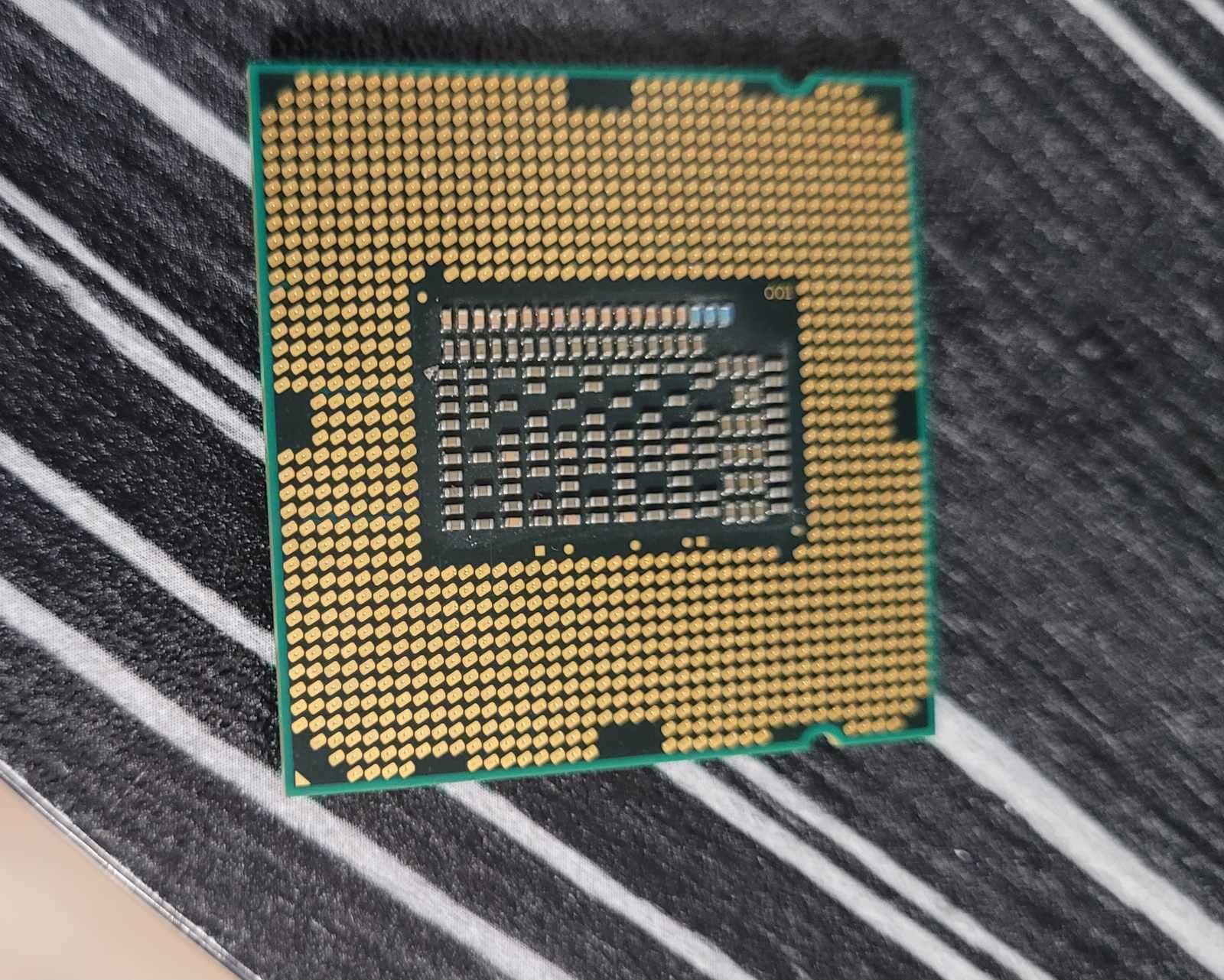 Продавам процесор Intel Core i5-2500