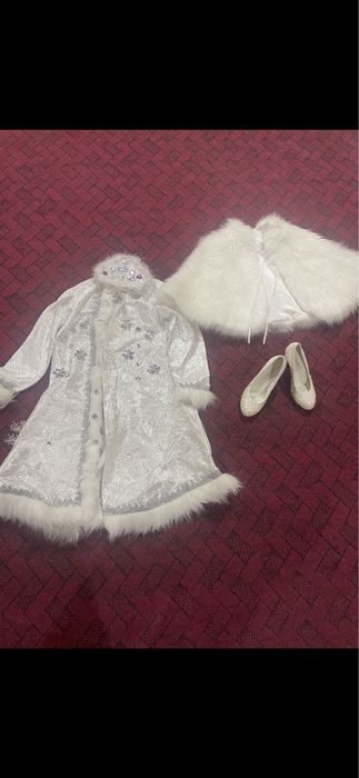 Костюм снегурочки 42-46 раз