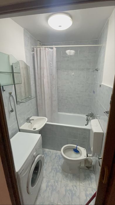 Garsoniera de inchiriat