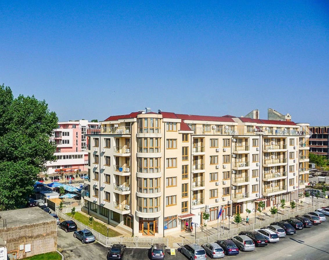 Продава се Двустаен апартамент в Несебър - 60 кв.м за 1150 €/кв.м - Снимка #2