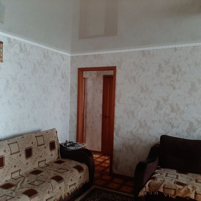 Продам квартиру 3 комнатную