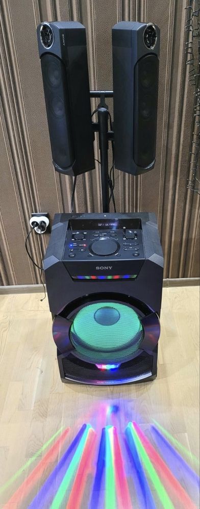 Система Sony MHC-GT5D с тонколони