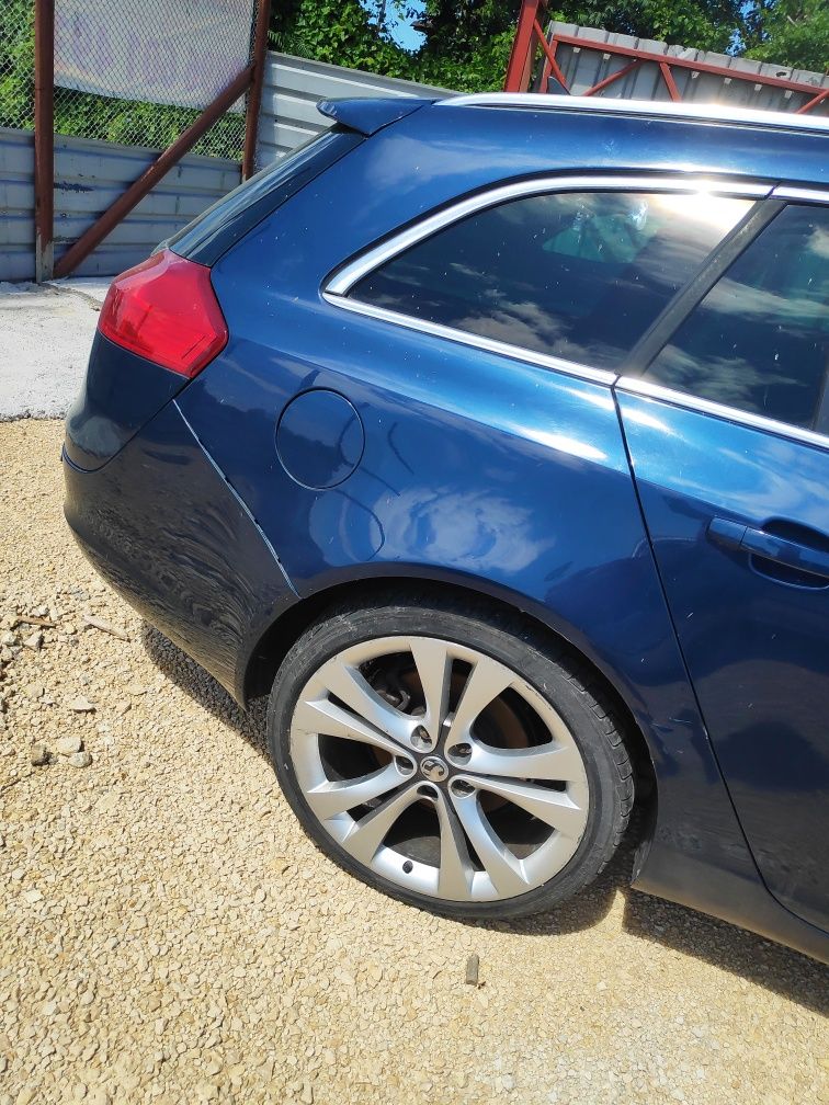 Opel Insignia 2000 dizel 2011г.