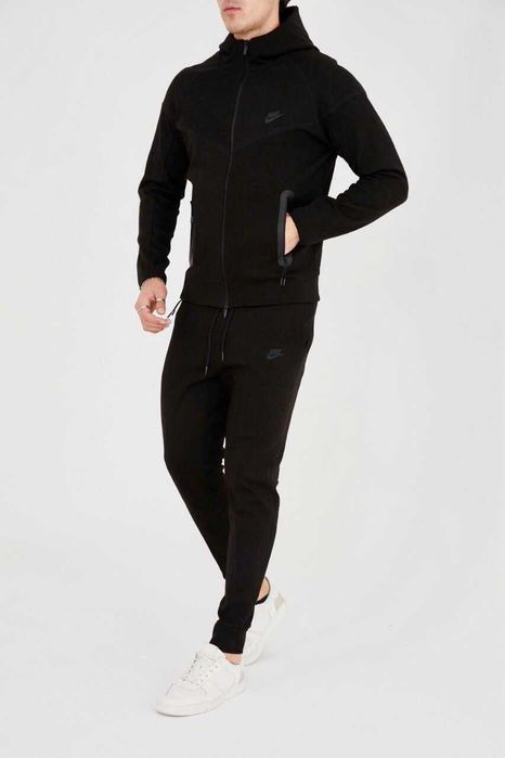 Tech Nike Negru Bumbac 100% Verificare Gratuita MODEL 2024 PREMIUM