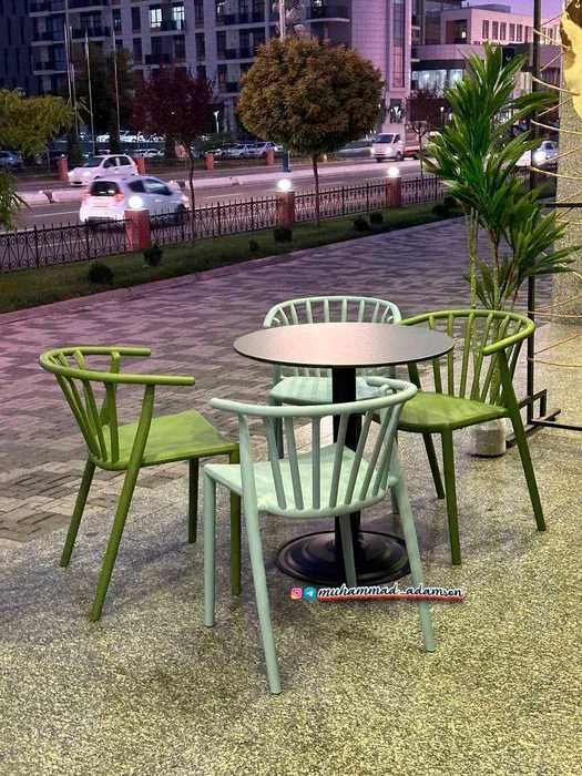 Кухонный влагостойкий стул Jardin  удобно и крепко. Доставка бесплатно