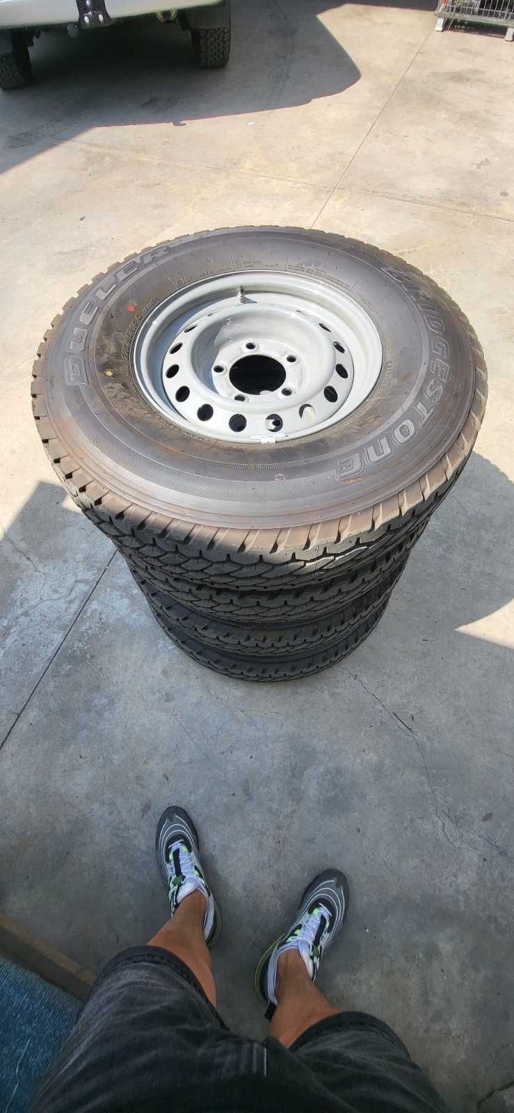 Джанти с гуми BRIDGESTONE R16 5X150