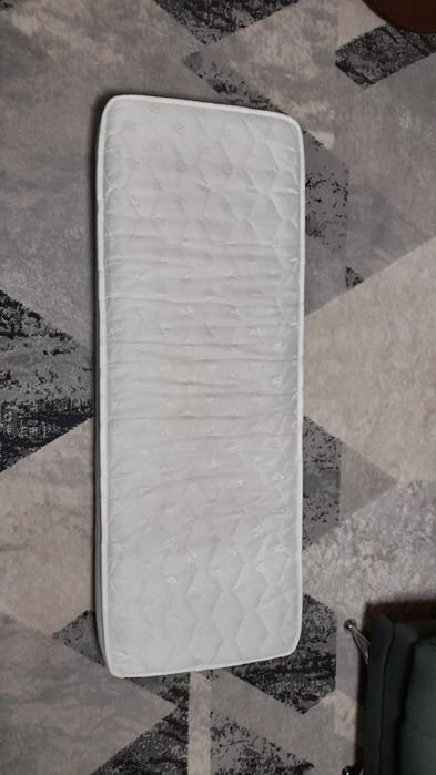 Продам матрас ортопедический.