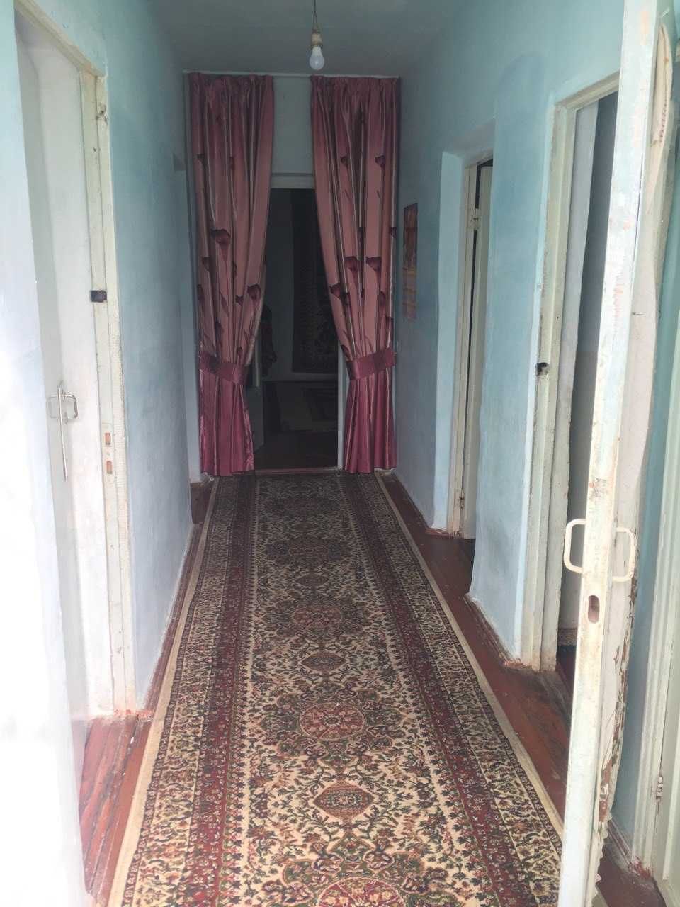 Продаётся дом в Янгиюльском районе срочно