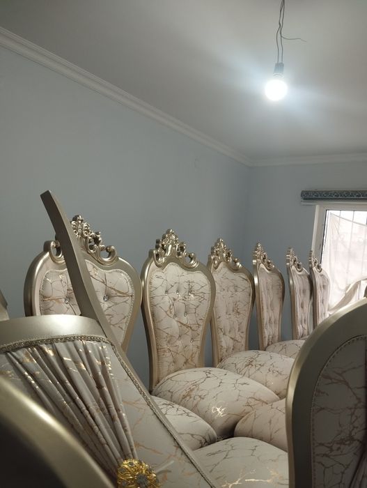 Stol stullar sortiladi