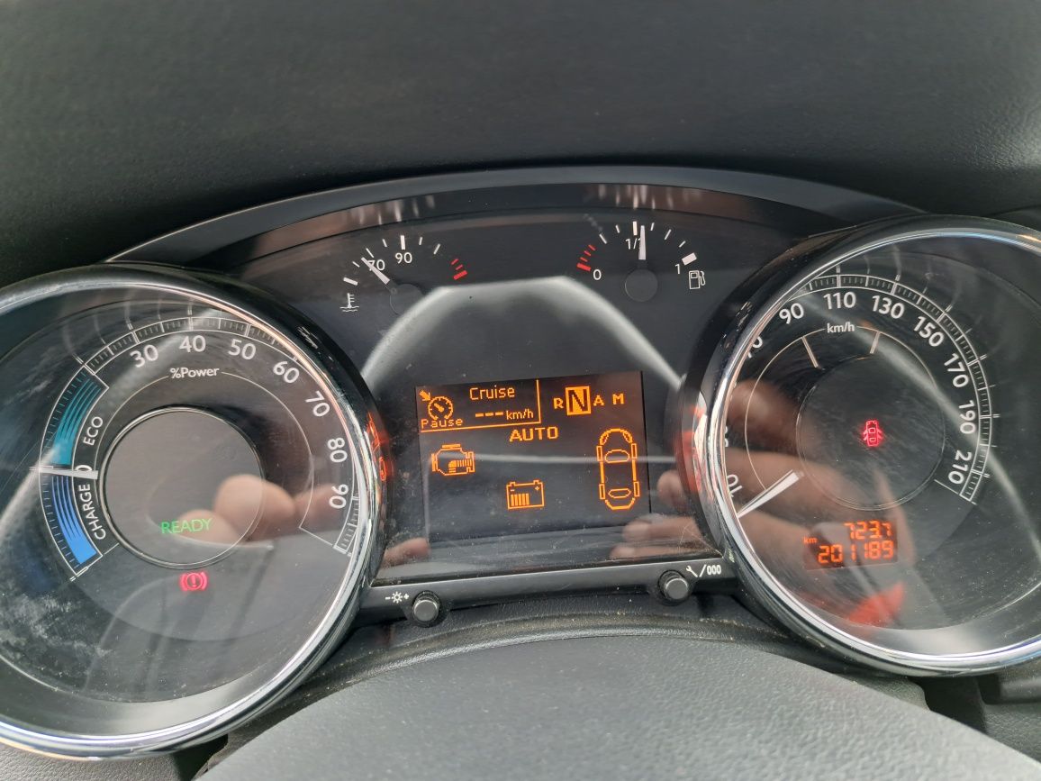 Peugeot 3008 Hybrid