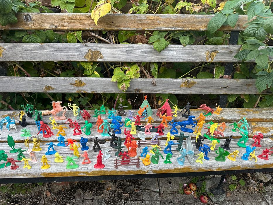 Пластмасови войници