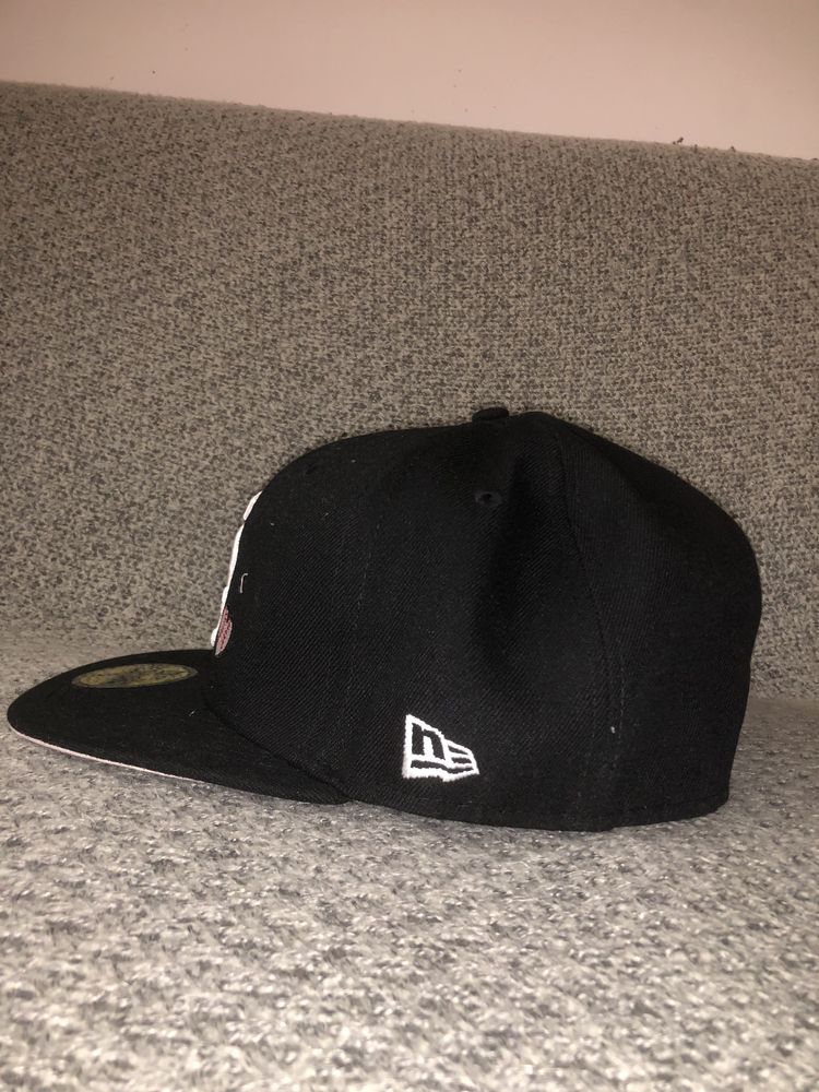 Șapcă New Era Fitted