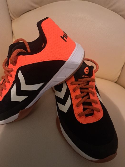 Adidasi Hummel nr 38