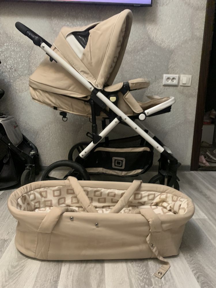 Продам коляску Mon