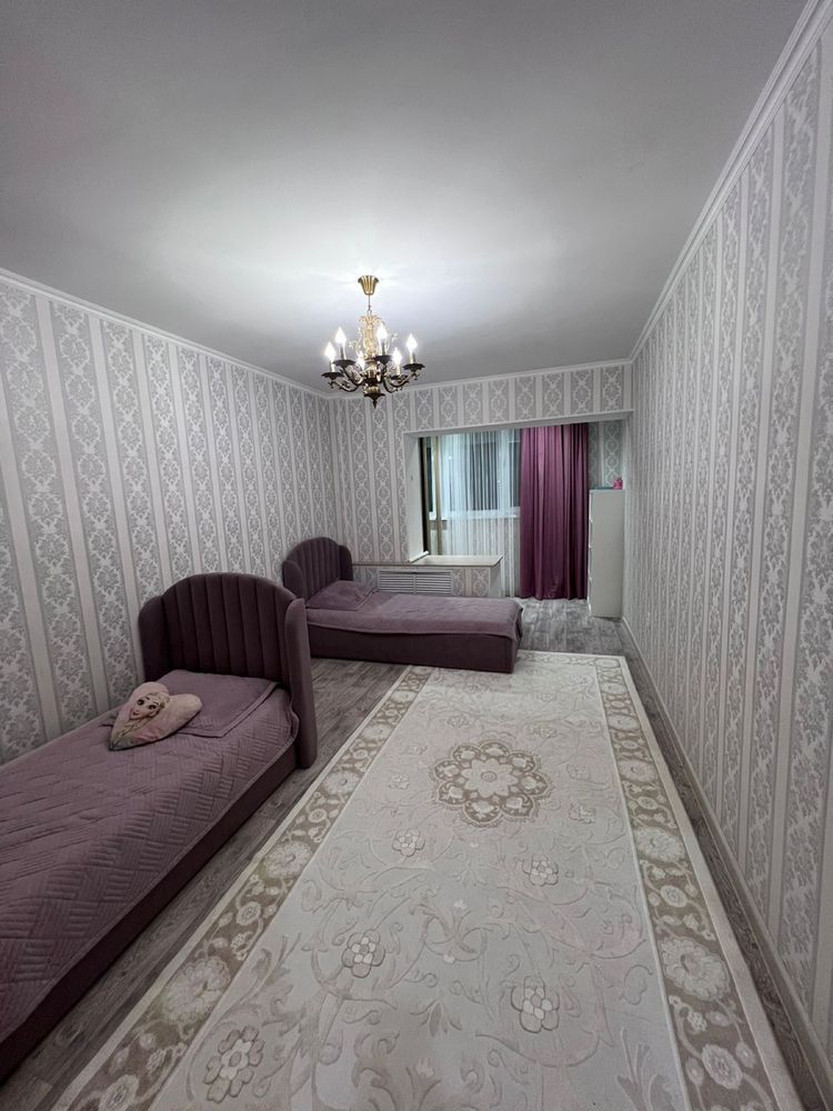 2 кровать с матрасом продается срочно!