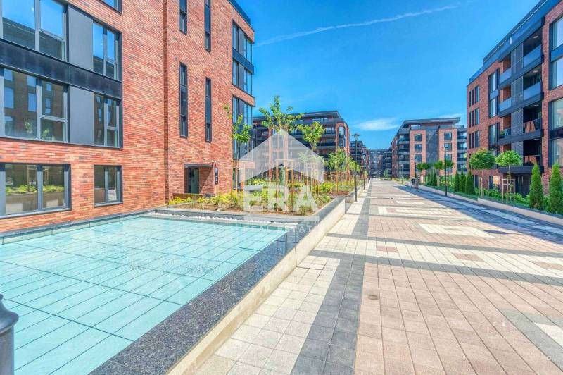 Продава се Тристаен апартамент в София, Хладилника - 110 кв.м за 2066 €/кв.м - Снимка #1