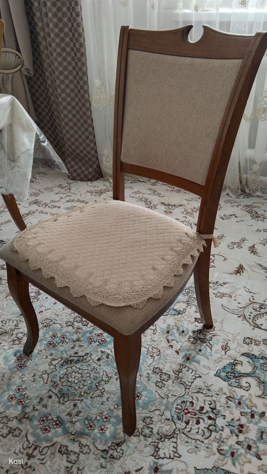 Продам   стулья.