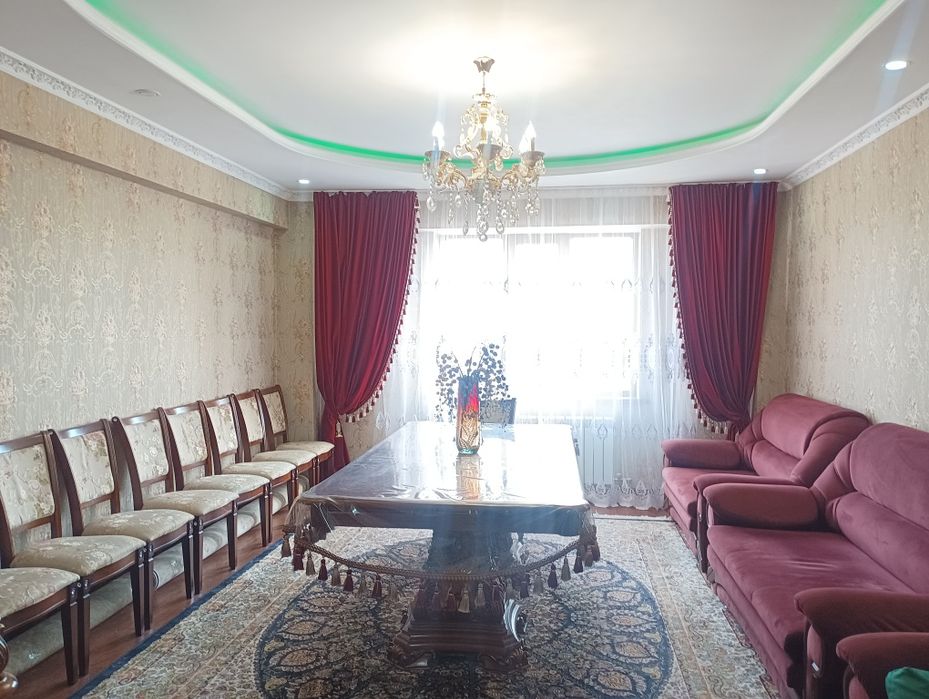 Срочная продажа 3 х комнатная квартира