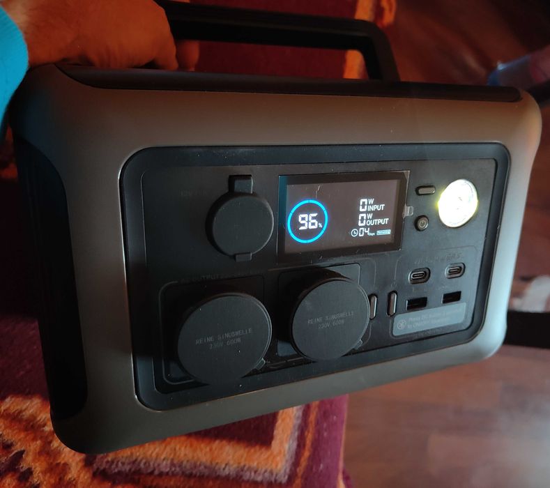 Generator SOLAR Curent 220v ALLPOWERS R 600